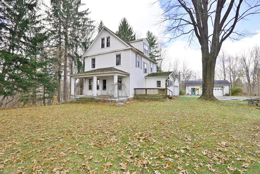 51001 Portman Road, Amherst, OH 44001