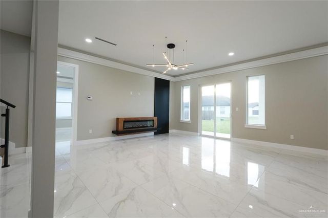 13819 N 34th Lane N, Mcallen, TX 78504