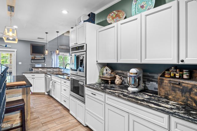 1842 Chapel Road, Sevierville, TN 37876