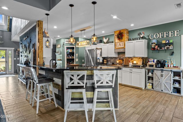 1842 Chapel Road, Sevierville, TN 37876
