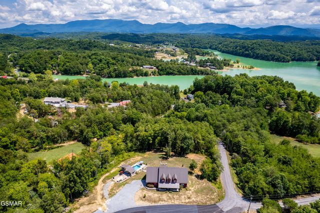 1842 Chapel Road, Sevierville, TN 37876