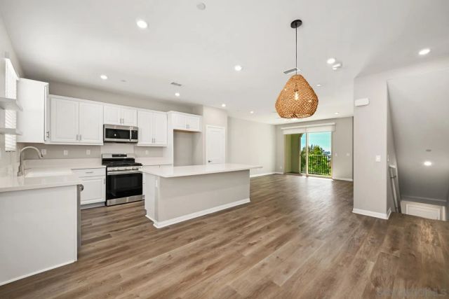 1515 Fig Tree Way, Oceanside, CA 92056