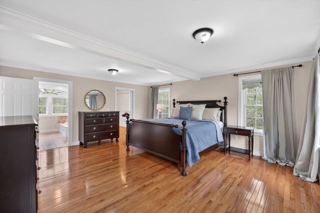 55 Page Lane, Hampstead, NH 03841