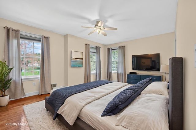 55 Page Lane, Hampstead, NH 03841