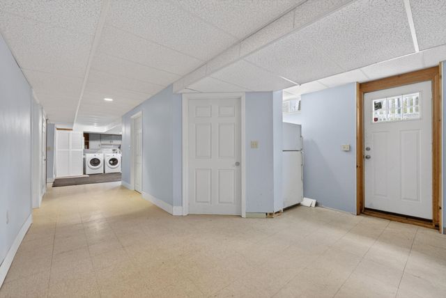 55 Page Lane, Hampstead, NH 03841