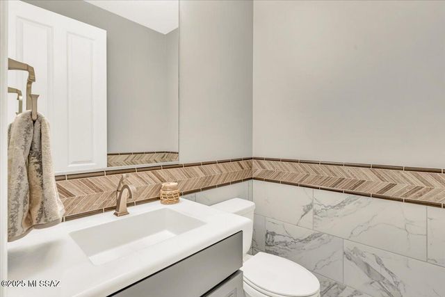 61820 E Happy Jack Trail, Oracle, AZ 85623