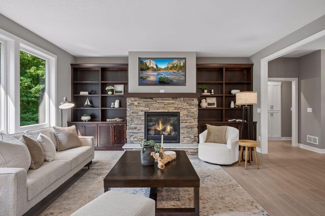 16083 Brant Street NE, Ham Lake, MN 55304