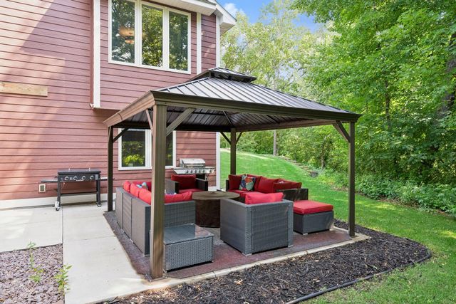 16083 Brant Street NE, Ham Lake, MN 55304