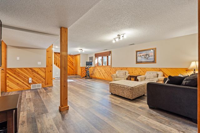 5882 Poplar Avenue, Nisswa, MN 56468