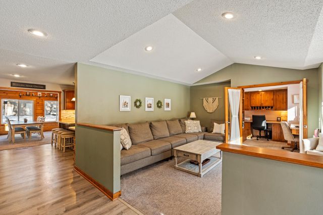 5882 Poplar Avenue, Nisswa, MN 56468