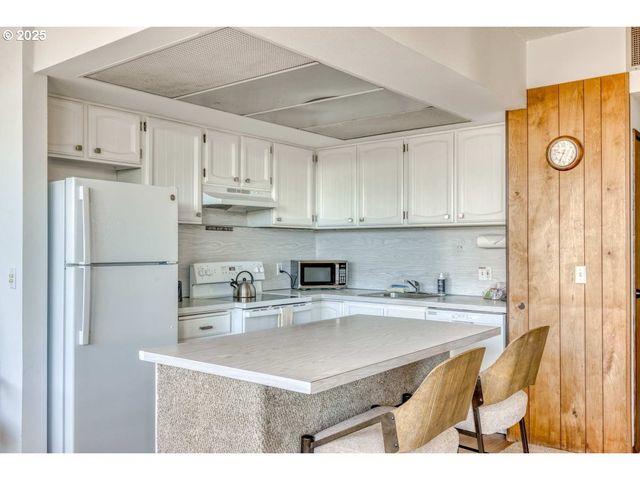 475 S PROM 114, Seaside, OR 97138