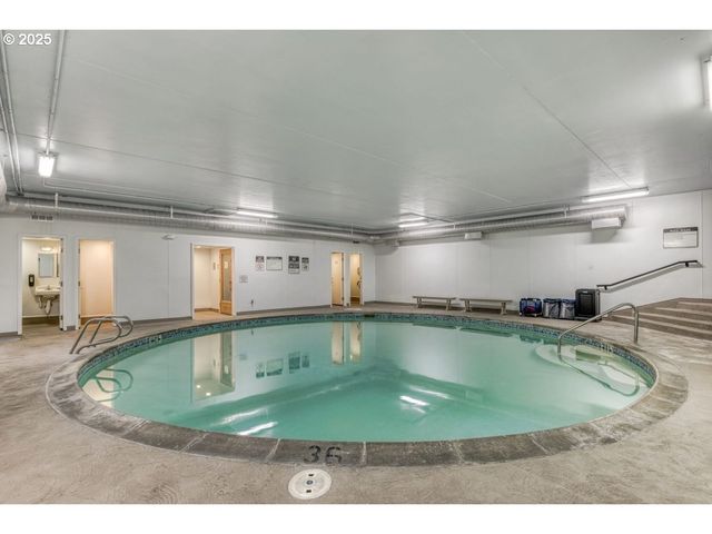 475 S PROM 114, Seaside, OR 97138