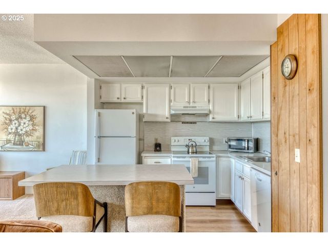 475 S PROM 114, Seaside, OR 97138