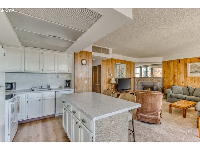 475 S PROM 114, Seaside, OR 97138