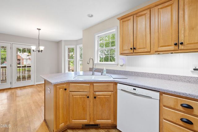 6600 St Jens Lane, Raleigh, NC 27603
