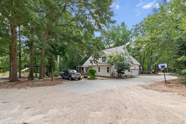 6600 St Jens Lane, Raleigh, NC 27603