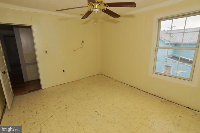 526 N HIGH ST, Martinsburg, WV 25404