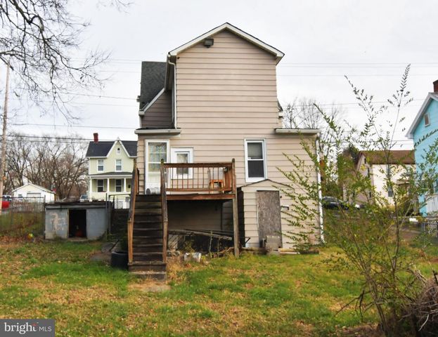 526 N HIGH ST, Martinsburg, WV 25404