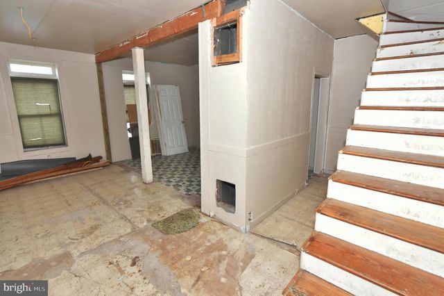 526 N HIGH ST, Martinsburg, WV 25404