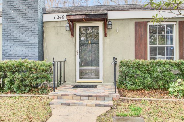 1240 Parkwood Estates Drive, Charleston, SC 29407