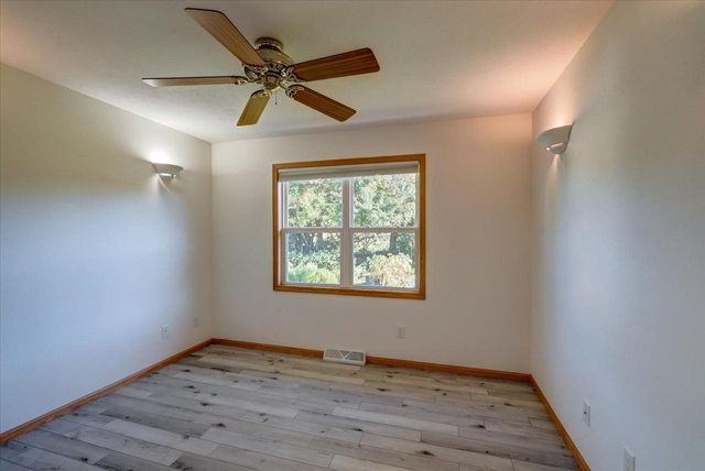 652 E Countryside Drive, Evansville, WI 53536