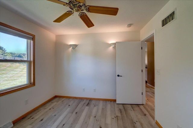 652 E Countryside Drive, Evansville, WI 53536