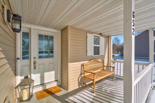 652 E Countryside Drive, Evansville, WI 53536