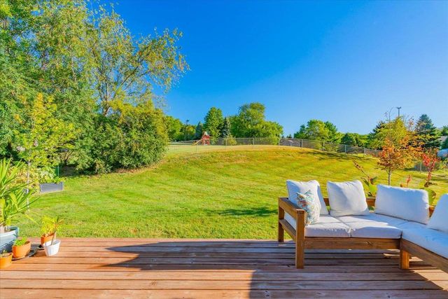 652 E Countryside Drive, Evansville, WI 53536