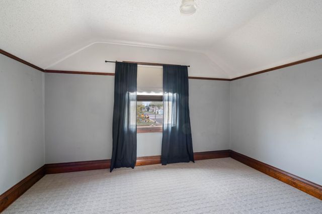 1702 N 60th Street, Superior, WI 54880