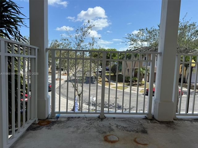 396 NE 33rd Ter, Homestead, FL 33033
