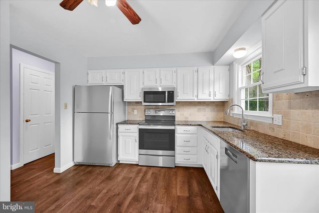 433 SPRINGFIELD CT, Lititz, PA 17543