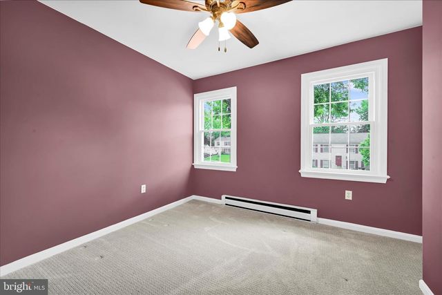 433 SPRINGFIELD CT, Lititz, PA 17543