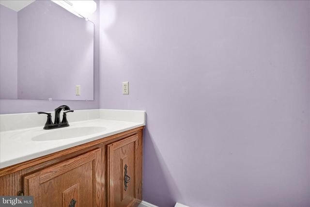 433 SPRINGFIELD CT, Lititz, PA 17543