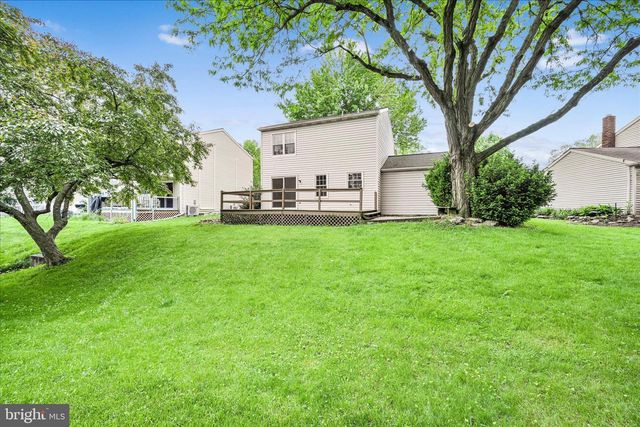 433 SPRINGFIELD CT, Lititz, PA 17543