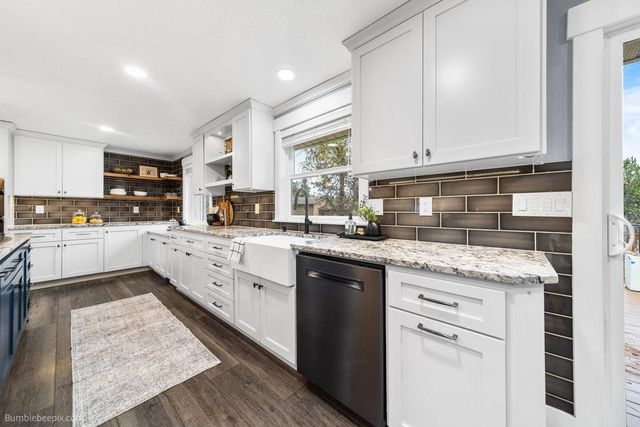 1718 E 60TH Ave, Spokane, WA 99223