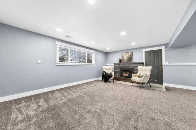 1718 E 60TH Ave, Spokane, WA 99223