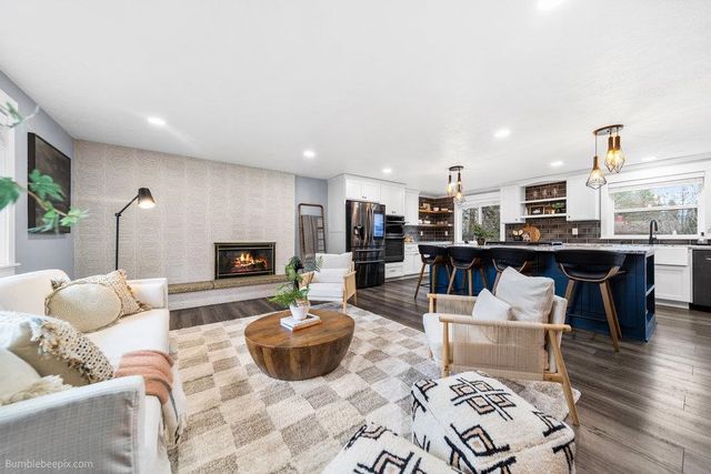 1718 E 60TH Ave, Spokane, WA 99223