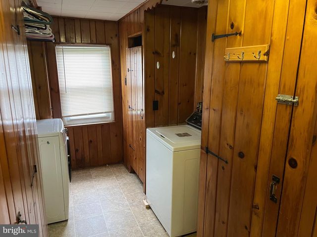 237 S FRANKLIN ST, Boyertown, PA 19512