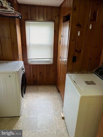 237 S FRANKLIN ST, Boyertown, PA 19512