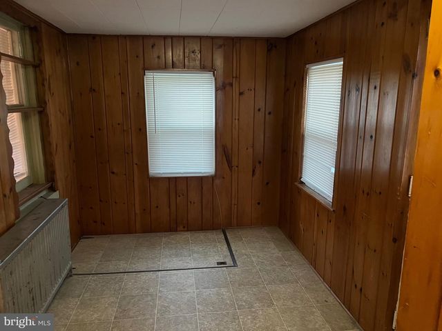 237 S FRANKLIN ST, Boyertown, PA 19512