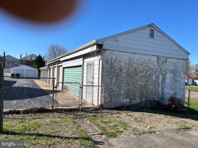 237 S FRANKLIN ST, Boyertown, PA 19512