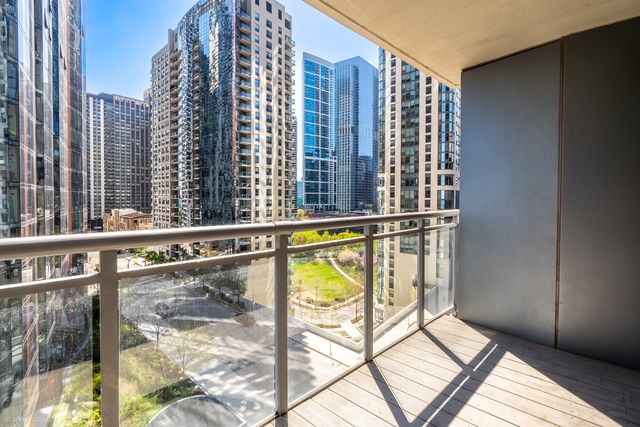 450 E Waterside Drive 707, Chicago, IL 60601