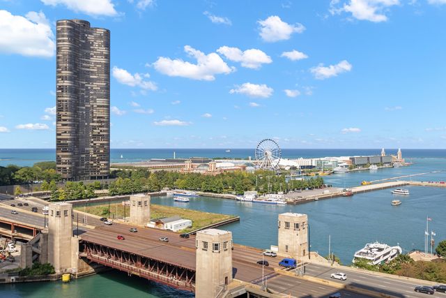 450 E Waterside Drive 707, Chicago, IL 60601