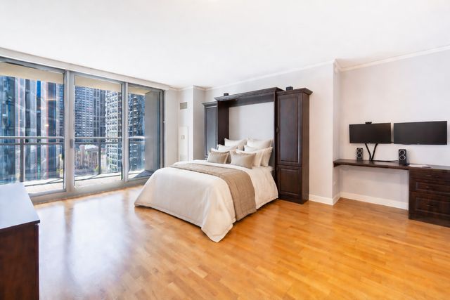 450 E Waterside Drive 707, Chicago, IL 60601