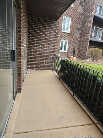 1525 Sander Court 108, Wheeling, IL 60090