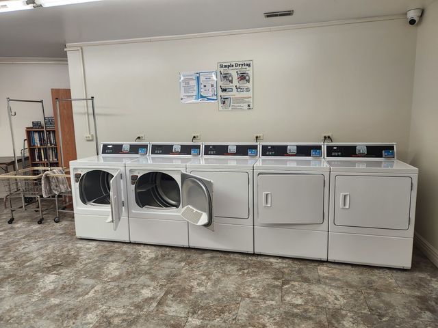 1525 Sander Court 108, Wheeling, IL 60090