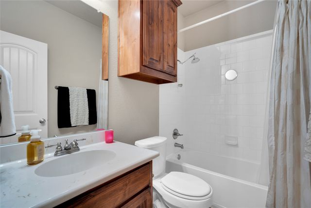 149 Valley Ranch Drive, Waxahachie, TX 75165