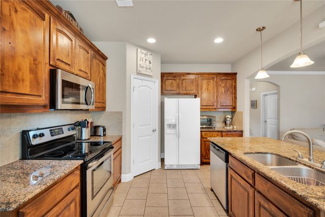 149 Valley Ranch Drive, Waxahachie, TX 75165