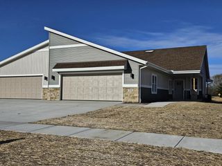 3719 Newcastle Drive #33, Janesville, WI 53546