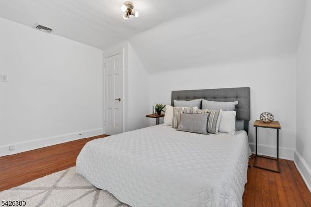 85 Whitney Rd, Millburn Twp., NJ 07078